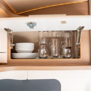 Silwy Magnetic S0PT-1311-2 RV Boat Dish Set; 2 Magnetic Plates; White; Porcelain